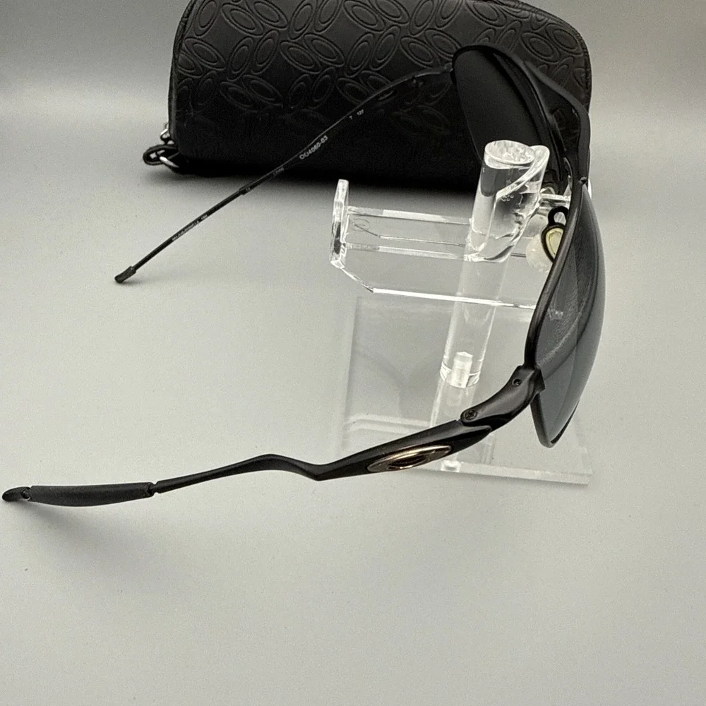 Oakley Crosshair  Black Retired Vintage Model RARE-Gray Lens 61-15-includes Case